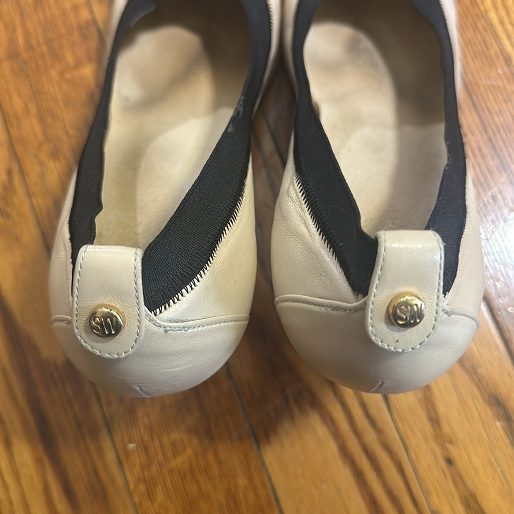 Stuart Weitzman Cream And Black Elastic Trim Easi… - image 7